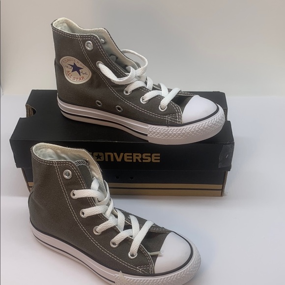 Converse  Youth High-Top Sneakers Chuck Taylor All Star Canvas Size 12 Charcoal - Picture 1 of 7